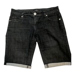 SEDUCTIONS women bedazzled denim shorts size 9